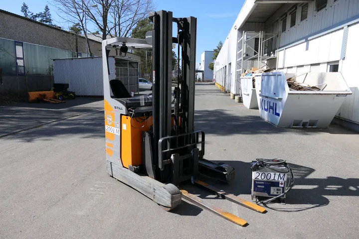 Still Elektro-Schubmaststapler 1,7 to Fahrzeug Typ: FM-X 17